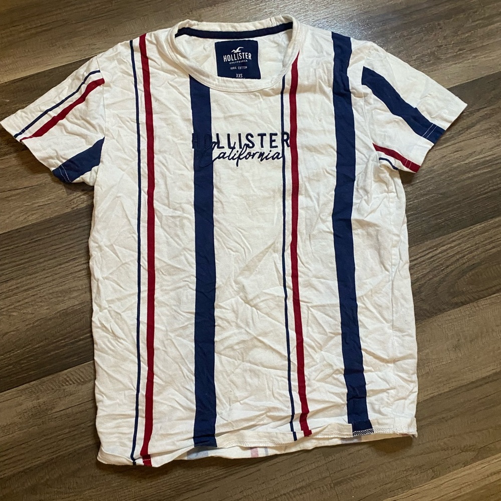 tee shirt